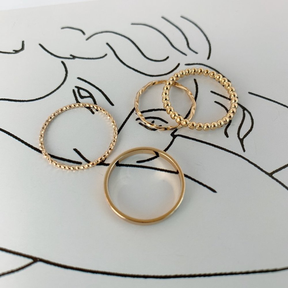 4pcs Gold Stacking Rings - Picture 9 of 9